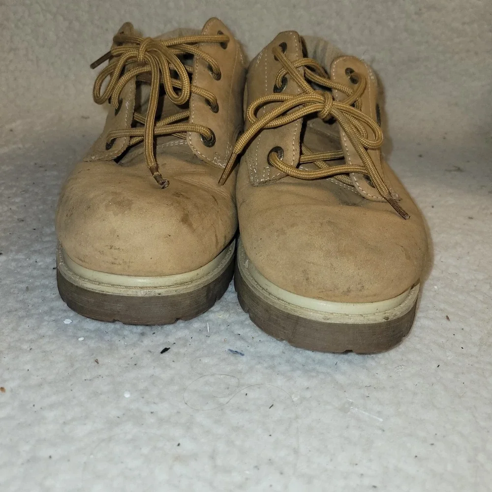 Lugz Tan Nubuck Leather Work Shoes Men's 9 Lace Up Low Ankle Boots‎